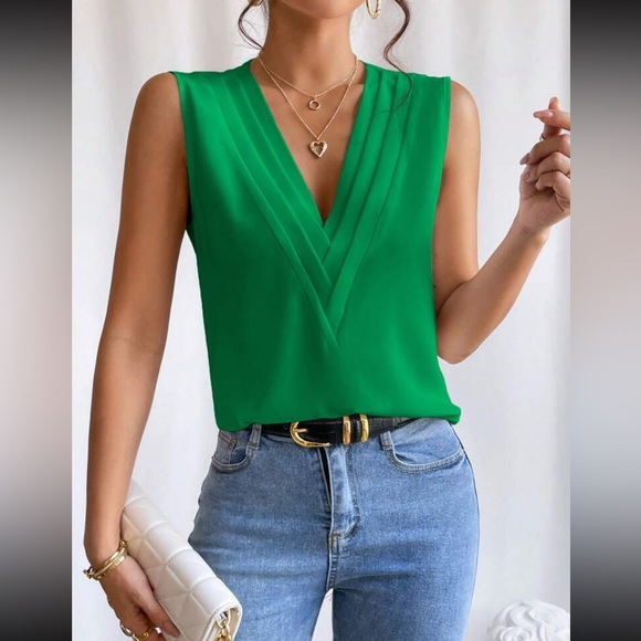 Luxe V neck blouse - Picture 5 of 15